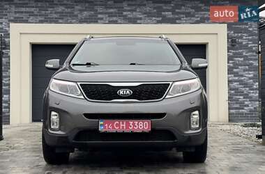 Позашляховик / Кросовер Kia Sorento 2013 в  фото 3 Позашляховик / Кросовер Kia Sorento 2013 в