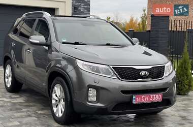 Позашляховик / Кросовер Kia Sorento 2013 в  фото 2 Позашляховик / Кросовер Kia Sorento 2013 в