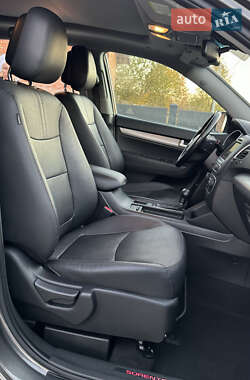 Позашляховик / Кросовер Kia Sorento 2013 в  фото 47 Позашляховик / Кросовер Kia Sorento 2013 в