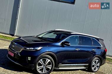 Внедорожник / Кроссовер Kia Sorento 2019 в 