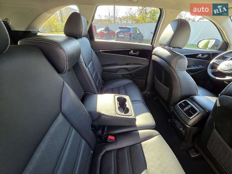 Позашляховик / Кросовер Kia Sorento 2019 в Івано-Франківську фото 91 Позашляховик / Кросовер Kia Sorento 2019 в Івано-Франківську