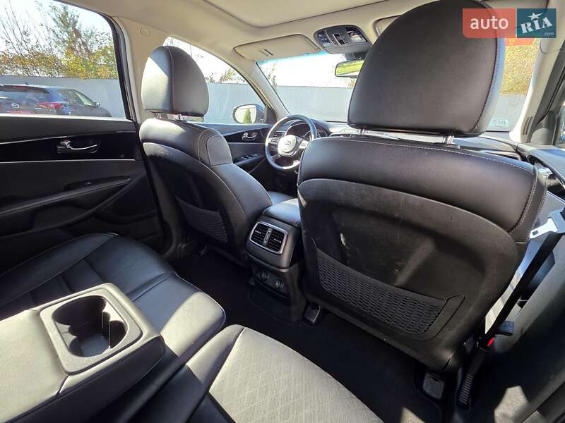 Позашляховик / Кросовер Kia Sorento 2019 в Івано-Франківську фото 115 Позашляховик / Кросовер Kia Sorento 2019 в Івано-Франківську