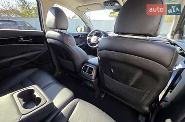 Внедорожник / Кроссовер Kia Sorento 2019 в 
