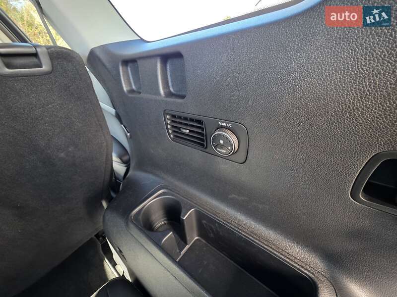 Позашляховик / Кросовер Kia Sorento 2019 в Івано-Франківську фото 138 Позашляховик / Кросовер Kia Sorento 2019 в Івано-Франківську