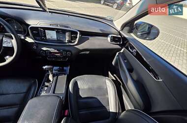 Внедорожник / Кроссовер Kia Sorento 2019 в 