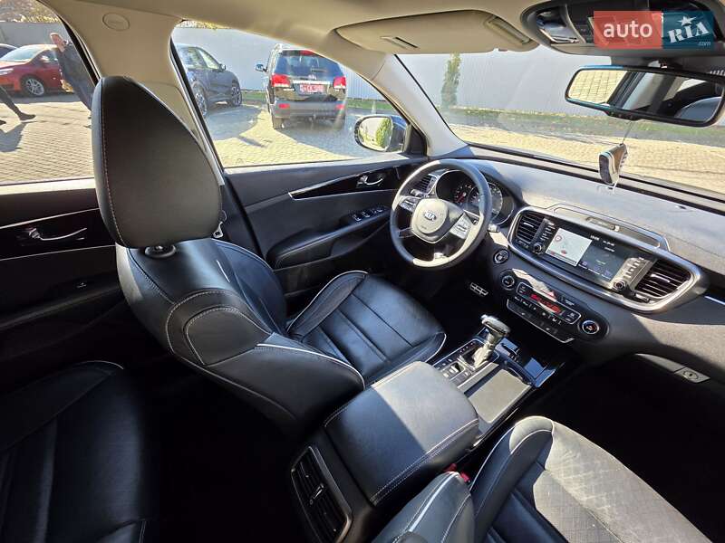 Позашляховик / Кросовер Kia Sorento 2019 в Івано-Франківську фото 167 Позашляховик / Кросовер Kia Sorento 2019 в Івано-Франківську