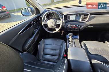 Внедорожник / Кроссовер Kia Sorento 2019 в 