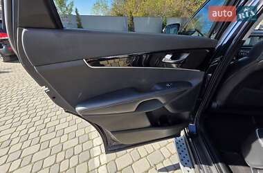Внедорожник / Кроссовер Kia Sorento 2019 в 