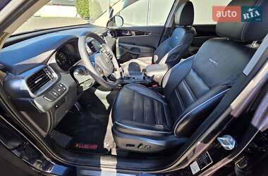 Внедорожник / Кроссовер Kia Sorento 2019 в 