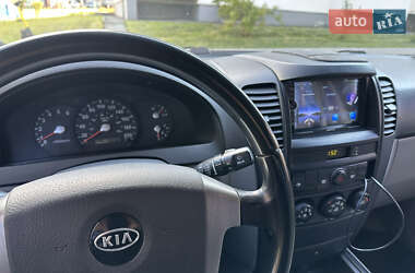 Внедорожник / Кроссовер Kia Sorento 2006 в 
