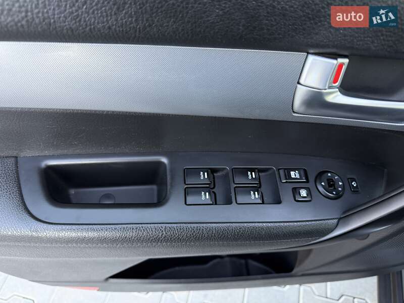 Позашляховик / Кросовер Kia Sorento 2013 в Чернівцях фото 26 Позашляховик / Кросовер Kia Sorento 2013 в Чернівцях