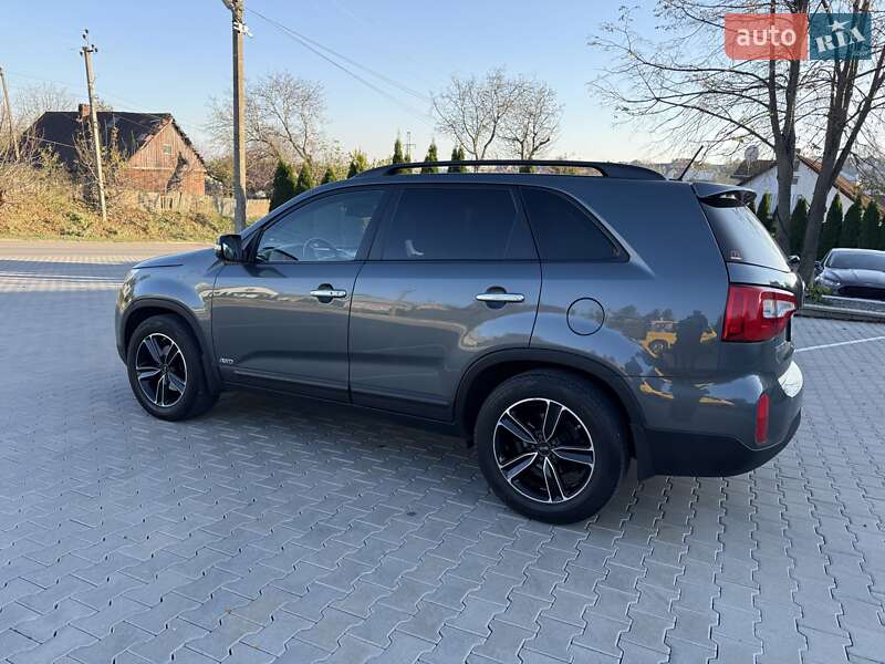 Позашляховик / Кросовер Kia Sorento 2013 в Чернівцях фото 41 Позашляховик / Кросовер Kia Sorento 2013 в Чернівцях