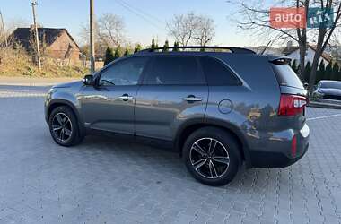 Внедорожник / Кроссовер Kia Sorento 2013 в 