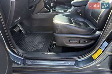 Внедорожник / Кроссовер Kia Sorento 2013 в 
