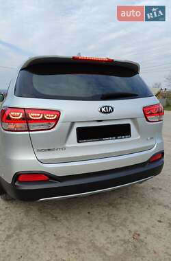 Внедорожник / Кроссовер Kia Sorento 2016 в 
