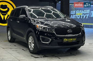 Позашляховик / Кросовер Kia Sorento 2015 в Чернівцях