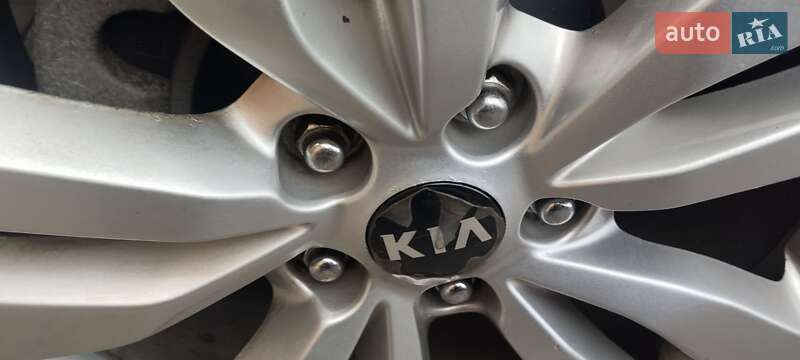 Внедорожник / Кроссовер Kia Sorento 2014 в Одессе фото 15 Внедорожник / Кроссовер Kia Sorento 2014 в Одессе