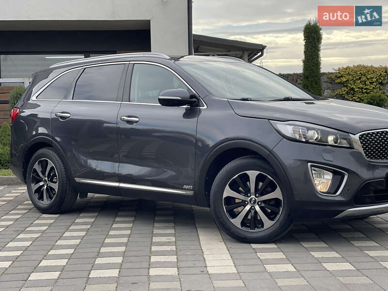Внедорожник / Кроссовер Kia Sorento 2017 в Стрые