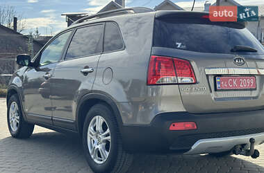Внедорожник / Кроссовер Kia Sorento 2011 в 