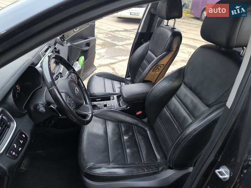 Позашляховик / Кросовер Kia Sorento 2017 в Києві