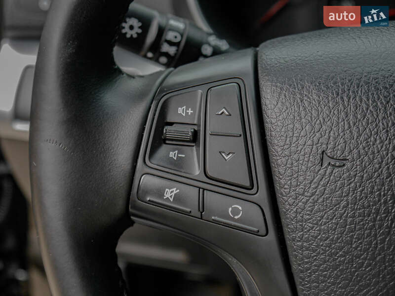 Внедорожник / Кроссовер Kia Sorento 2013 в Бродах фото 74 Внедорожник / Кроссовер Kia Sorento 2013 в Бродах