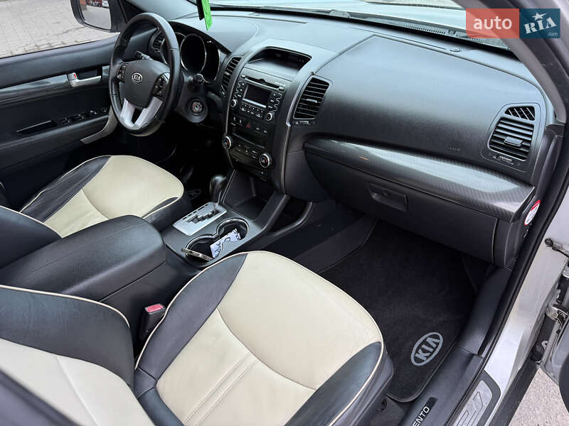 Позашляховик / Кросовер Kia Sorento 2010 в Кременці фото 18 Позашляховик / Кросовер Kia Sorento 2010 в Кременці
