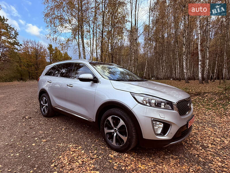 Позашляховик / Кросовер Kia Sorento 2016 в Стрию
