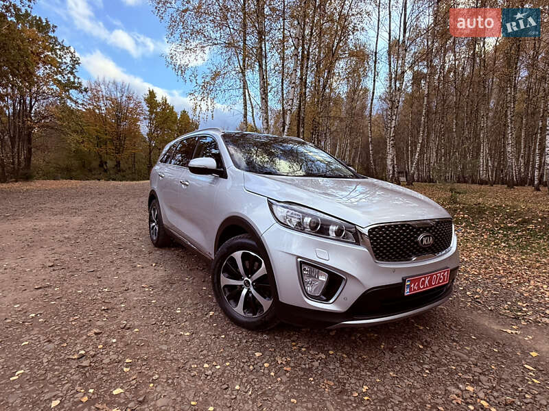 Позашляховик / Кросовер Kia Sorento 2016 в Стрию