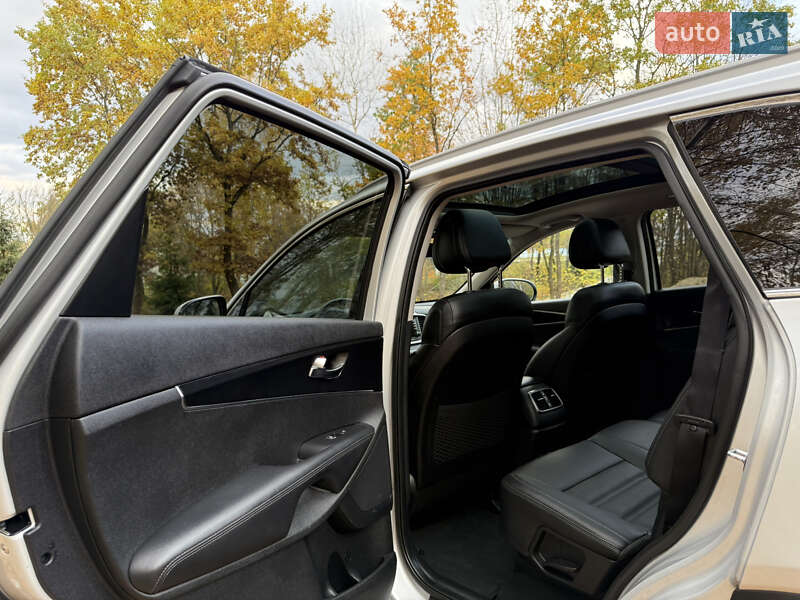 Позашляховик / Кросовер Kia Sorento 2016 в Стрию