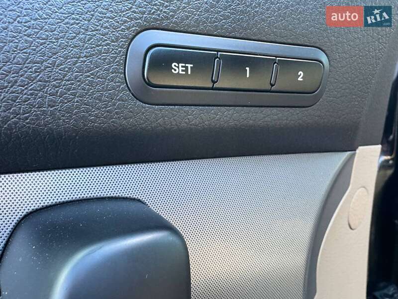 Позашляховик / Кросовер Kia Sorento 2014 в Львові