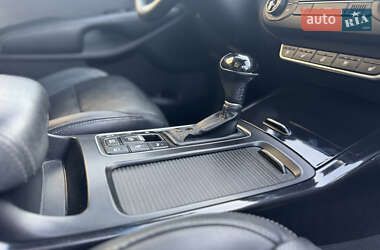 Позашляховик / Кросовер Kia Sorento 2015 в  фото 33 Позашляховик / Кросовер Kia Sorento 2015 в