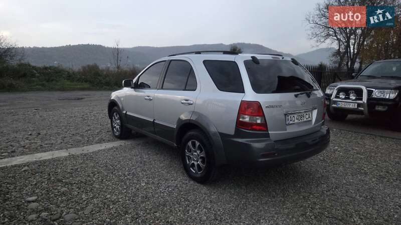 Внедорожник / Кроссовер Kia Sorento 2005 в Тячеве фото 11 Внедорожник / Кроссовер Kia Sorento 2005 в Тячеве