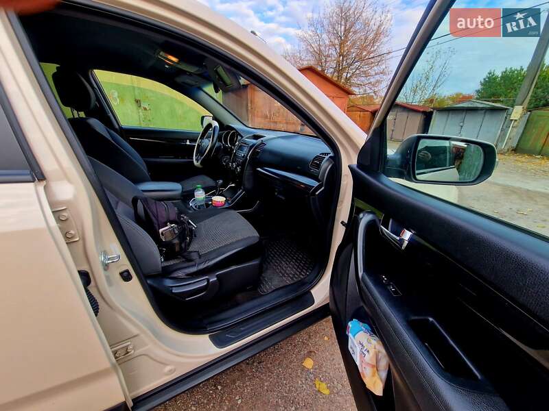 Внедорожник / Кроссовер Kia Sorento 2011 в Броварах фото 12 Внедорожник / Кроссовер Kia Sorento 2011 в Броварах