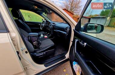 Внедорожник / Кроссовер Kia Sorento 2011 в 