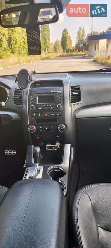 Внедорожник / Кроссовер Kia Sorento 2010 в Чернигове