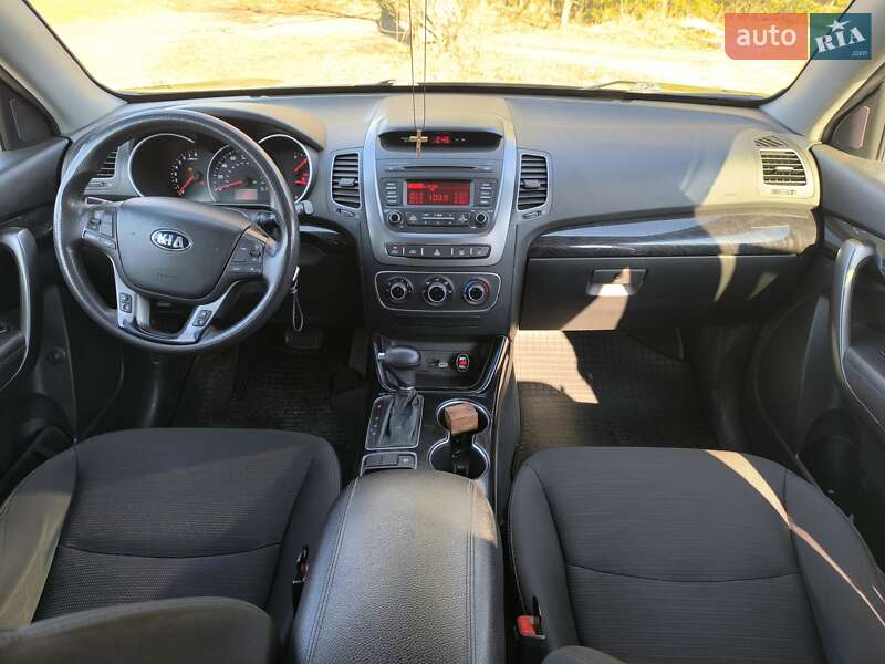 Внедорожник / Кроссовер Kia Sorento 2014 в Чернигове