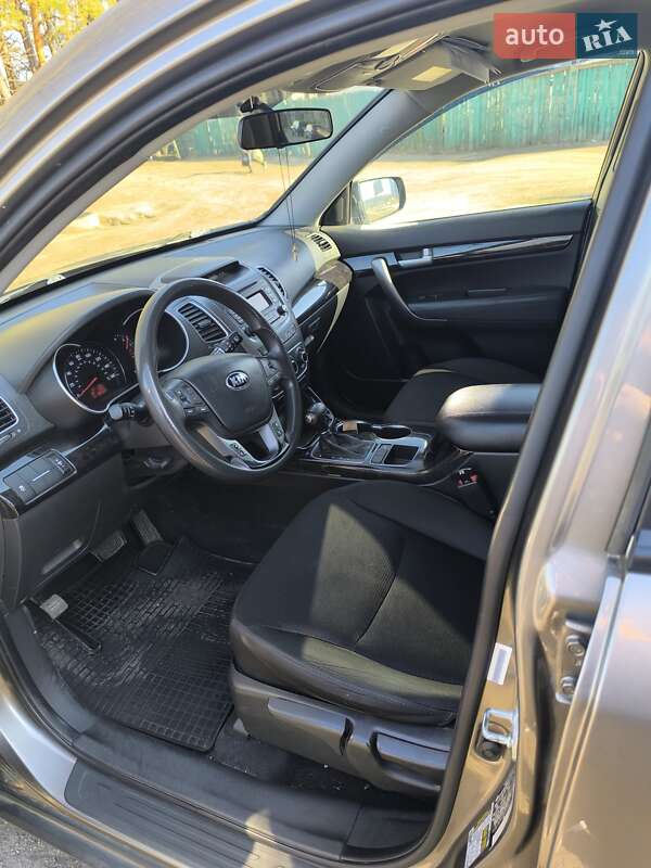 Внедорожник / Кроссовер Kia Sorento 2014 в Чернигове