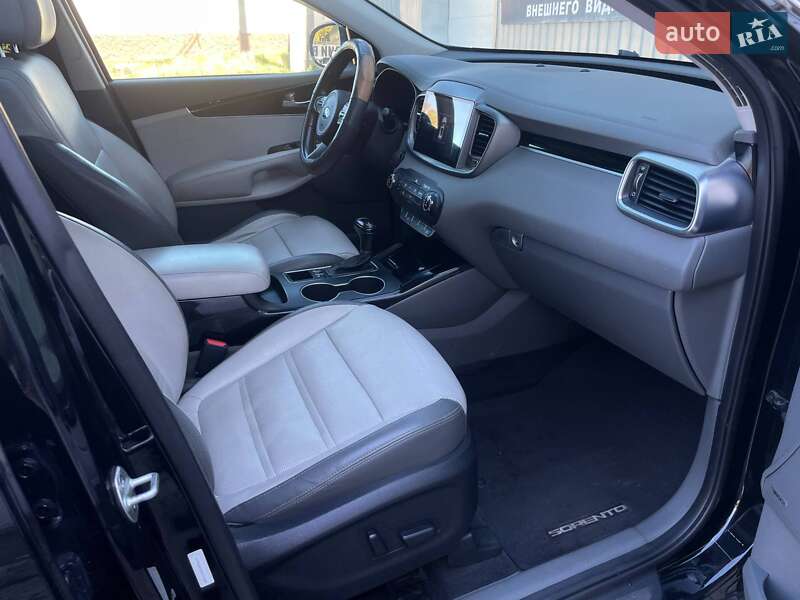 Внедорожник / Кроссовер Kia Sorento 2015 в Николаеве фото 25 Внедорожник / Кроссовер Kia Sorento 2015 в Николаеве