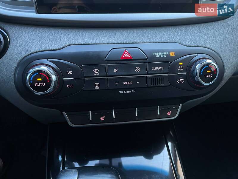 Внедорожник / Кроссовер Kia Sorento 2015 в Николаеве фото 36 Внедорожник / Кроссовер Kia Sorento 2015 в Николаеве