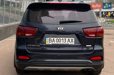 Внедорожник / Кроссовер Kia Sorento 2018 в 