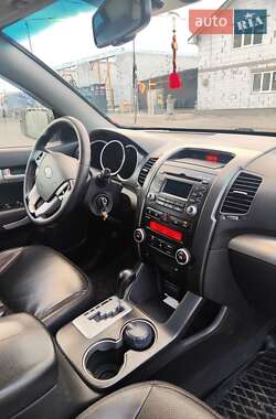 Позашляховик / Кросовер Kia Sorento 2009 в  фото 6 Позашляховик / Кросовер Kia Sorento 2009 в