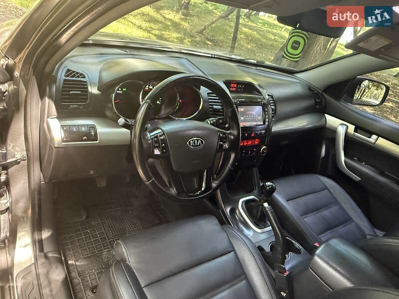Внедорожник / Кроссовер Kia Sorento 2010 в Калуше фото 24 Внедорожник / Кроссовер Kia Sorento 2010 в Калуше
