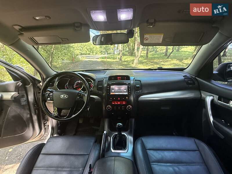 Внедорожник / Кроссовер Kia Sorento 2010 в Калуше фото 33 Внедорожник / Кроссовер Kia Sorento 2010 в Калуше