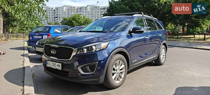 Позашляховик / Кросовер Kia Sorento 2015 в Києві