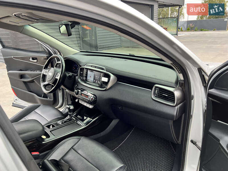 Внедорожник / Кроссовер Kia Sorento 2017 в Василькове фото 11 Внедорожник / Кроссовер Kia Sorento 2017 в Василькове