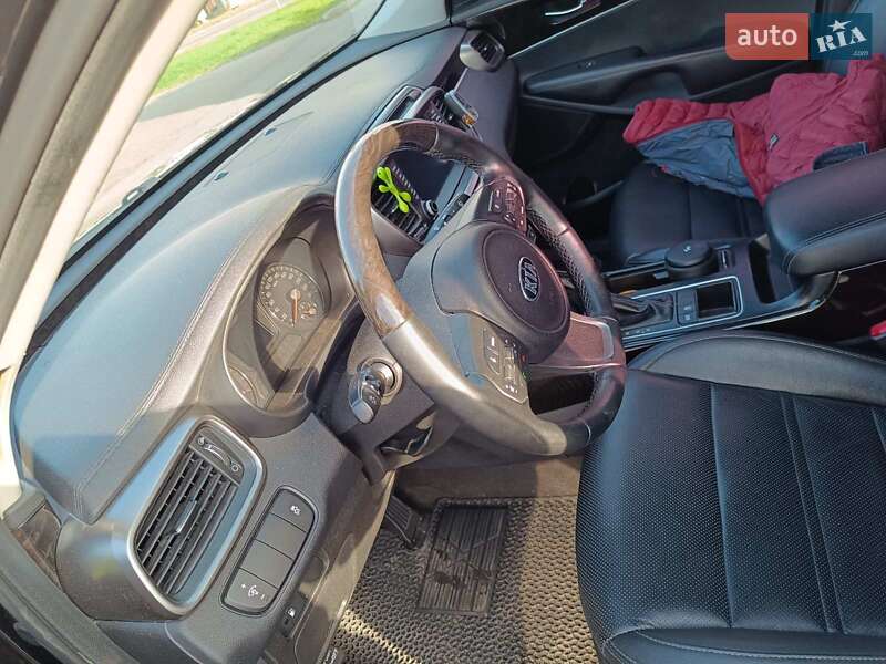 Позашляховик / Кросовер Kia Sorento 2015 в Києві фото 26 Позашляховик / Кросовер Kia Sorento 2015 в Києві