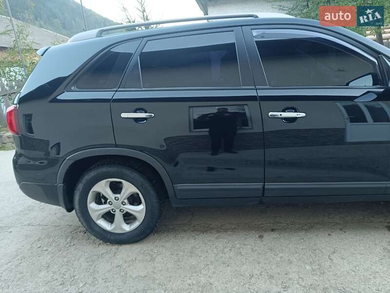 Внедорожник / Кроссовер Kia Sorento 2013 в Тячеве