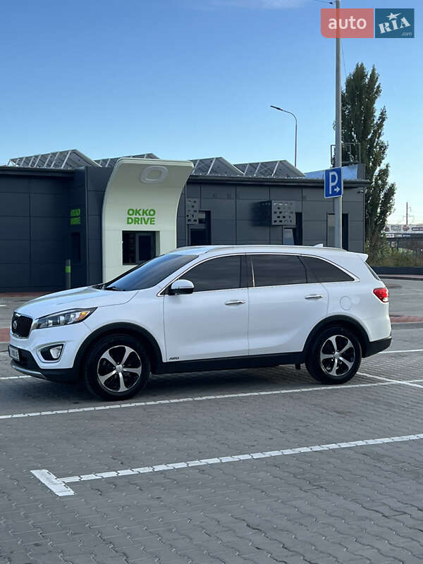 Внедорожник / Кроссовер Kia Sorento 2016 в Киеве фото 4 Внедорожник / Кроссовер Kia Sorento 2016 в Киеве