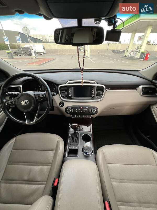 Внедорожник / Кроссовер Kia Sorento 2016 в Киеве фото 23 Внедорожник / Кроссовер Kia Sorento 2016 в Киеве