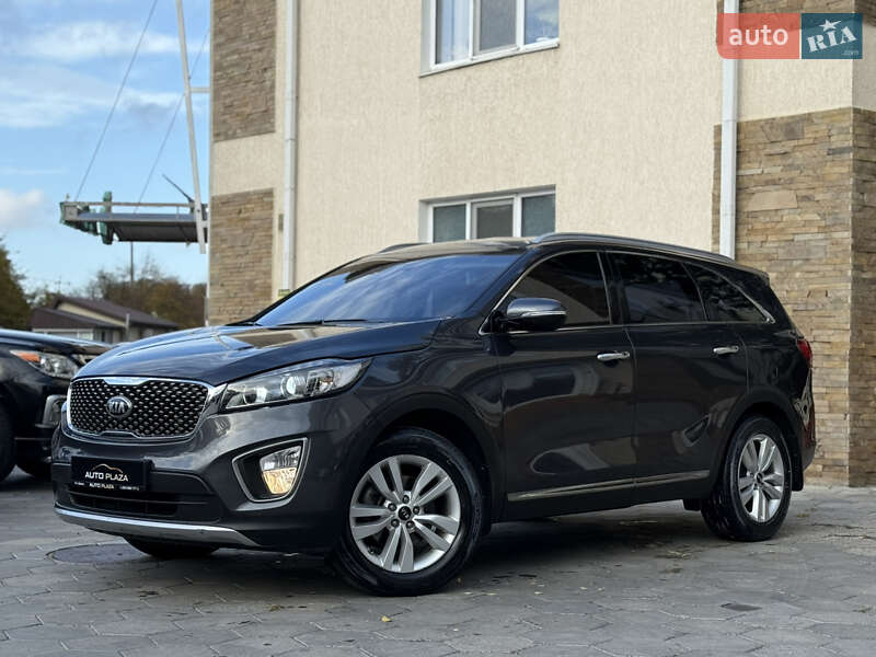 Внедорожник / Кроссовер Kia Sorento 2017 в Одессе